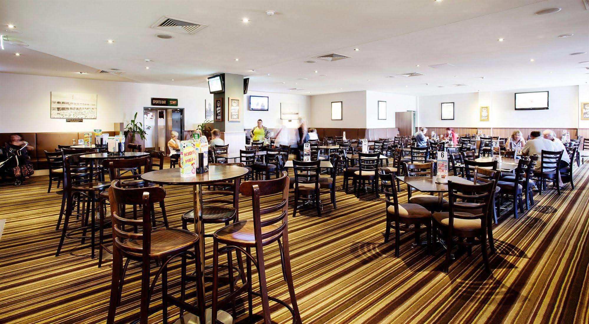 Nightcap At Dalrymple Hotel Townsville Exterior photo